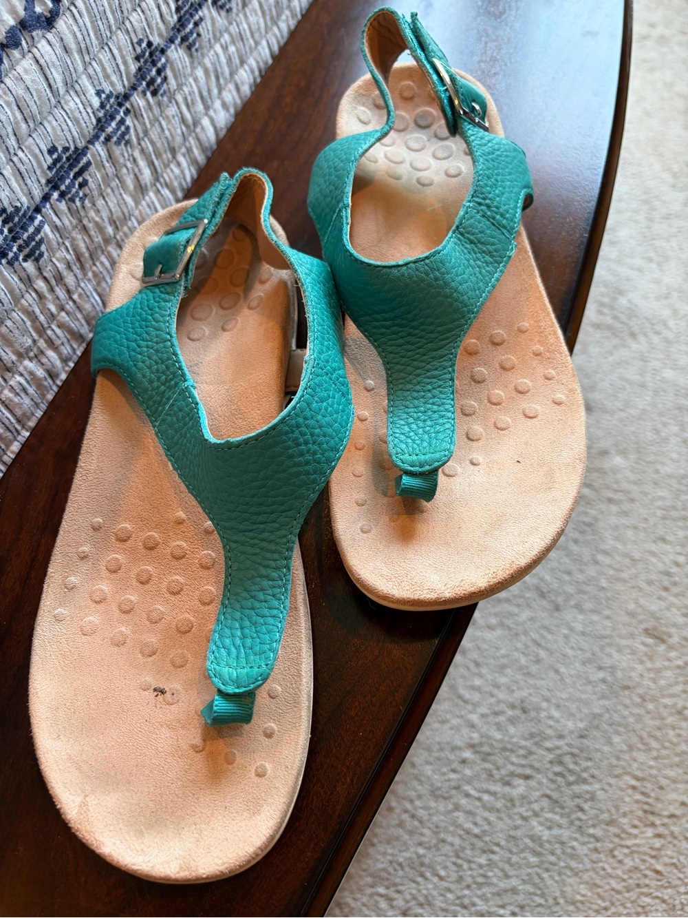 Vionic Teal Leather T-strap Sandals